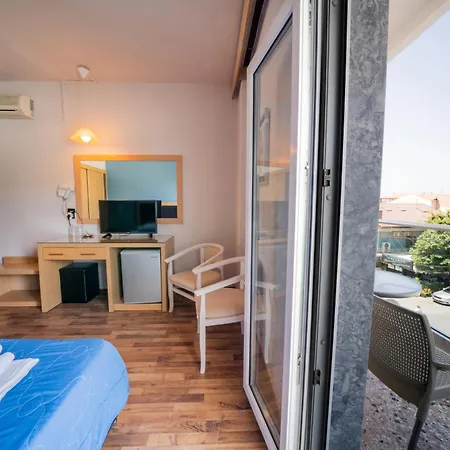 Olympion 2* Потос