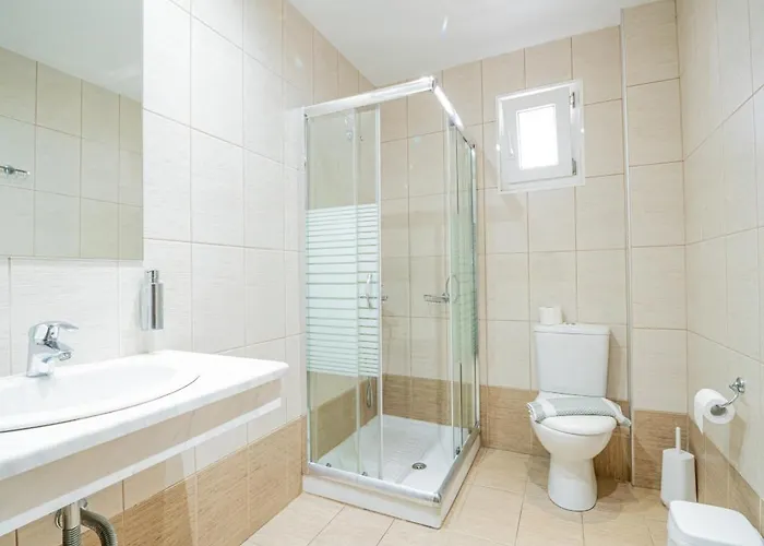 Olympion Отель Потос